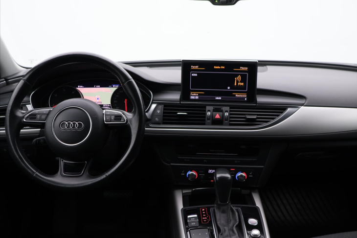 Audi A6 2,0 TDi 140kW Aut. S-line