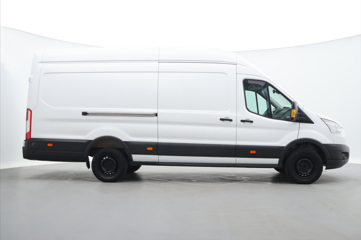 Ford Transit 2.0 TDCi 96kW L3H3