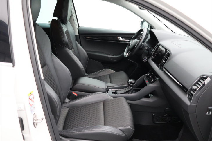 Škoda Karoq 1.6 TDI 85kW Style DSG DPH CZ