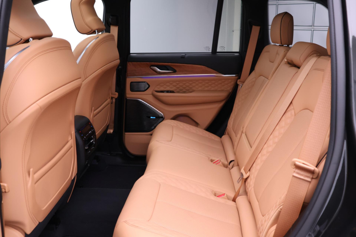 Jeep Grand Cherokee 2,0 4xe Summit Plug-In CZ DPH