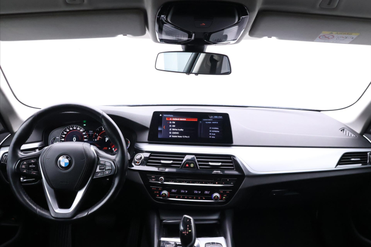 BMW Řada 5 2,0 525d 170kW Aut. Navi LED