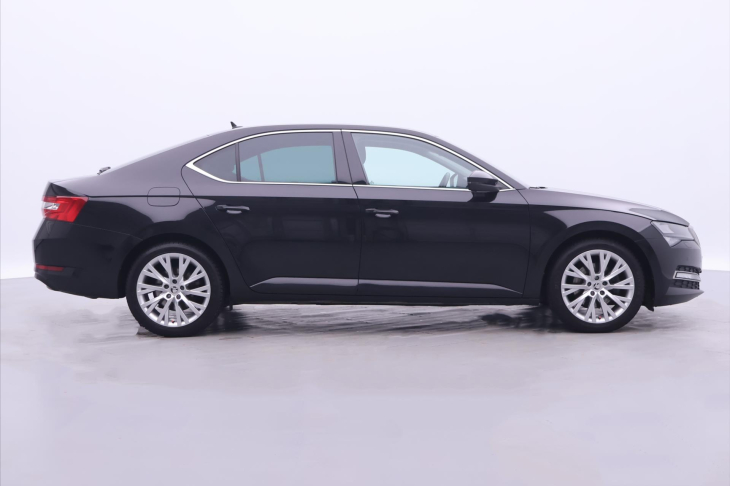 Škoda Superb 2,0 TDI 147kW Style 4x4 DSG CZ
