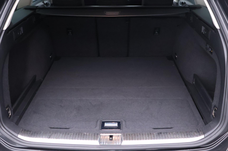 Volkswagen Passat 2,0 TDI 110kW Comfortline Navi