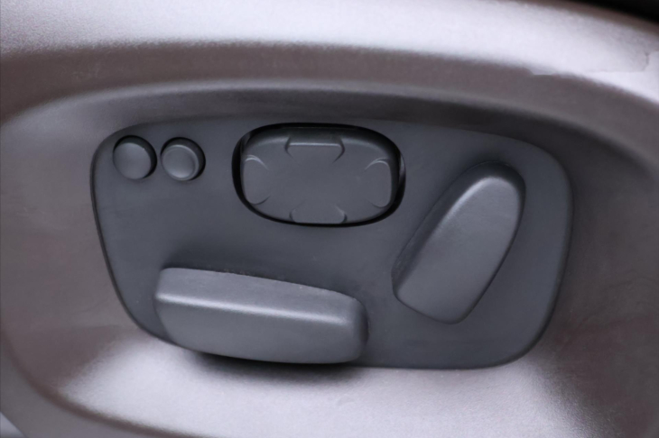 Land Rover Range Rover 3,0 SDV6 215kW HSE CZ DPH