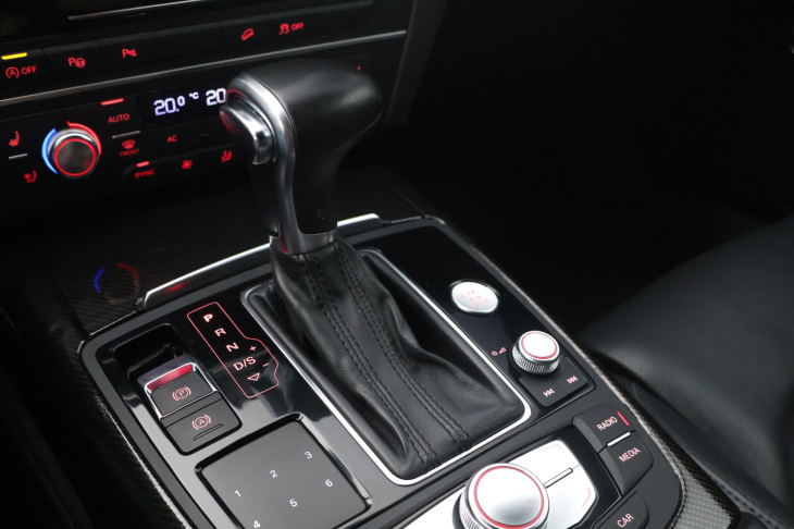 Audi A6 Allroad 3.0 TDI 230kW Quattro S-tronic CZ