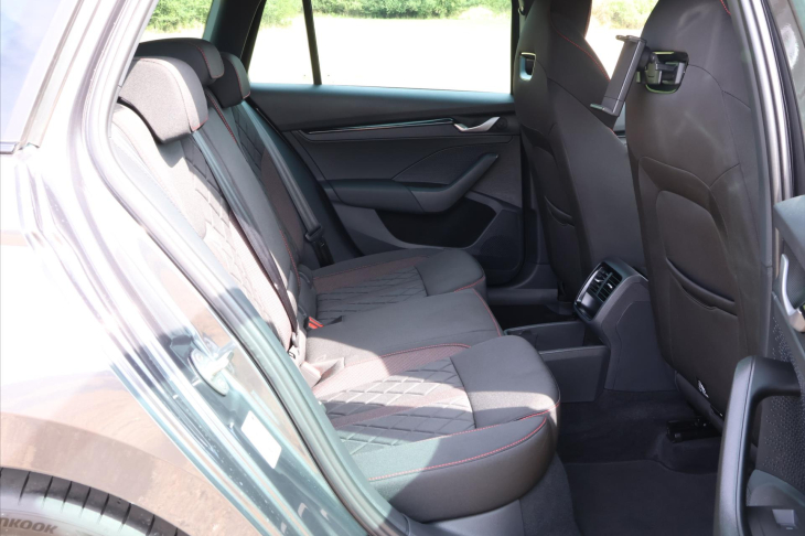 Škoda Octavia 2,0 TSI DSG RS DPH 1.maj CZ