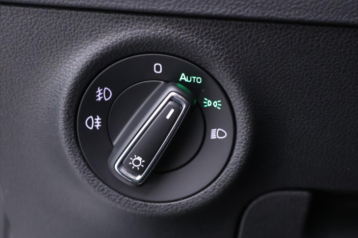 Škoda Karoq 2,0 TDI 85kW DSG Style CZ DPH