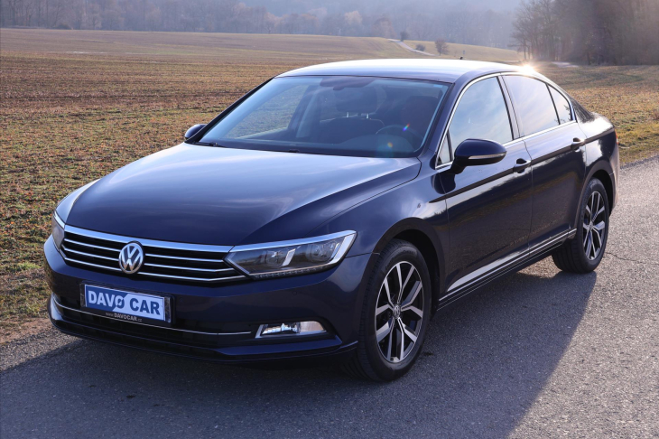 Volkswagen Passat 1,4 TSI 110kW DSG Comfort LED