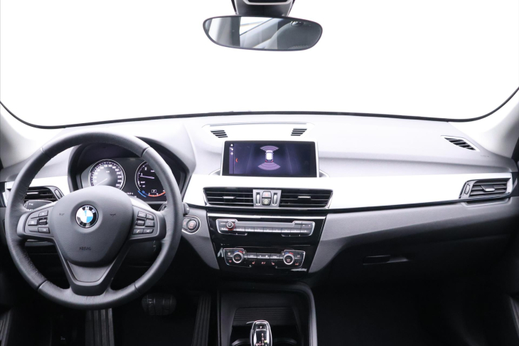 BMW X1 2,0 20i 131kW Aut. xDrive CZ