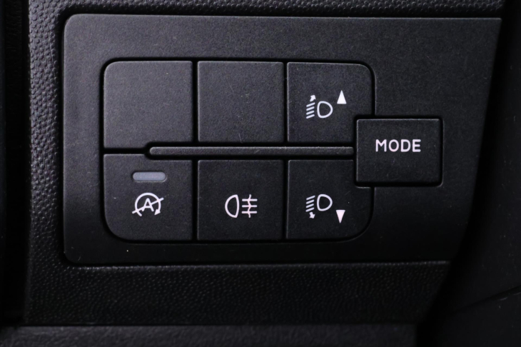 Peugeot Boxer 2,2 HDI 121KW L4H2 CZ DPH