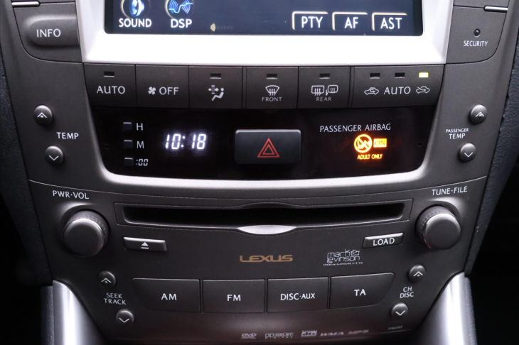 Lexus IS 250 2,5 i 153kW V6 Automat Kůže