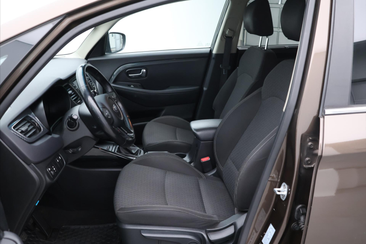 Kia Carens 1,7 CRDI 104kW Aut.klima