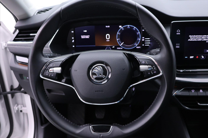 Škoda Octavia 1,5 TSI 110kW Style CZ DPH