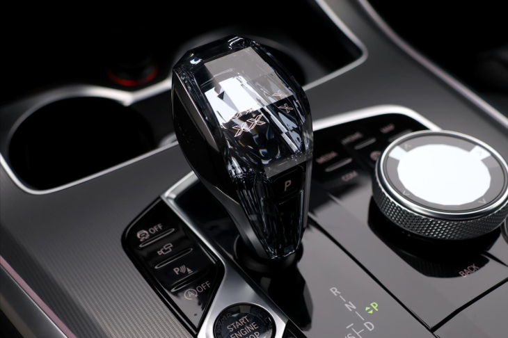 BMW X5 3,0 30d 195kW M-sport CZ DPH