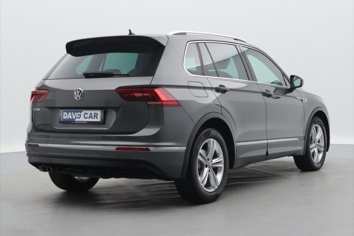 Volkswagen Tiguan 2,0 TDI 110kW DSG R-line DPH