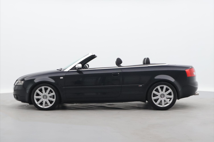Audi A4 2,5 TDI  120kW MAN Cabriolet