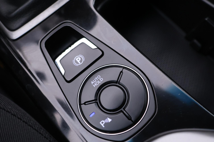 Hyundai i40 1,7 CRDI 104kW Navi Xenon CZ