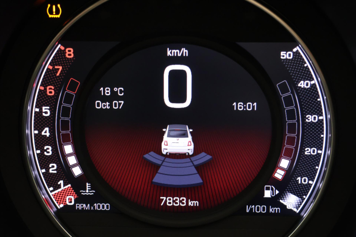 Abarth 500 1,4 T 132kW Competizione 595 C