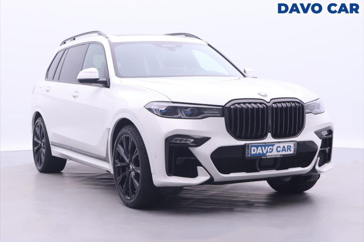 BMW Ostatní 3,0 40d xDrive 250kW Swarovski