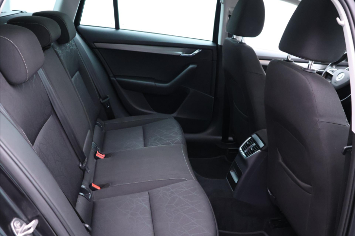 Škoda Octavia 2,0 TDI 110kW DSG Clever