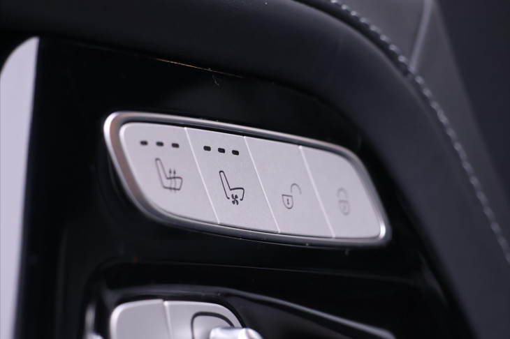 Mercedes-Benz Třídy G 4,0 63AMG 588kW 4x4^2 Brabus