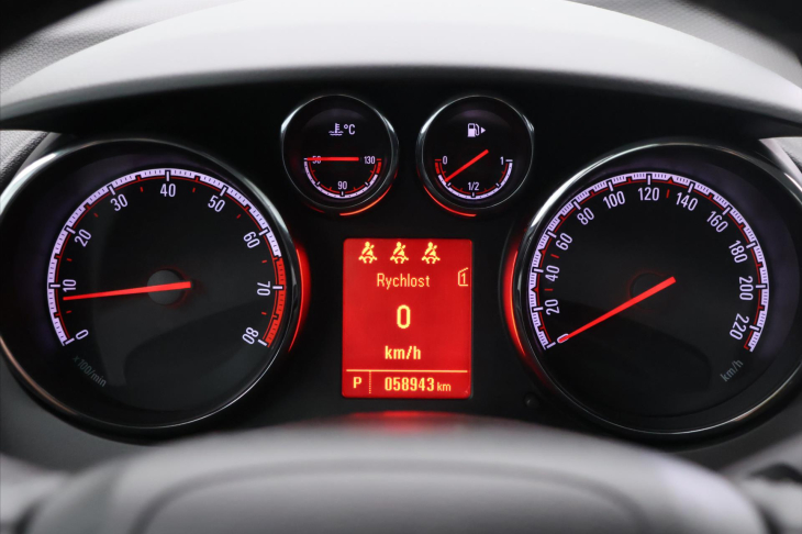Opel Meriva 1,4 16V 88kW Automat Edice 150