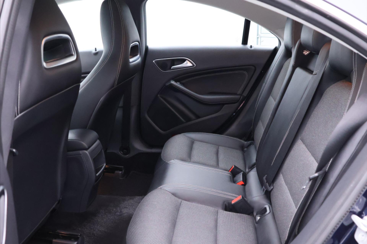 Mercedes-Benz CLA 1,5 180d 80kW DPH STK 6/27