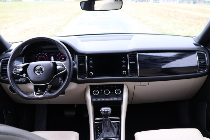 Škoda Kodiaq 2,0 TSI 4x4 DSG Style Plus DPH
