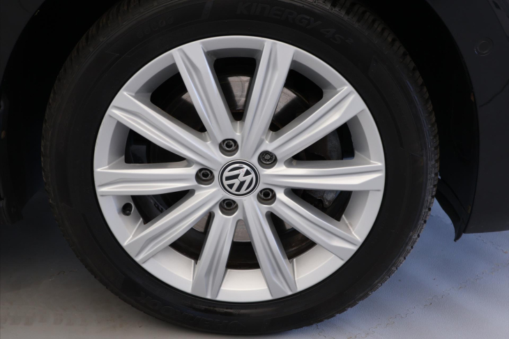 Volkswagen Touran 2,0 TDI 110kW DSG Highline 7M