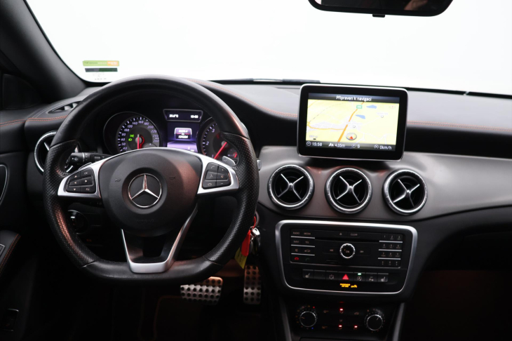 Mercedes-Benz CLA 2,1 220d Aut. 130kW AMG Line