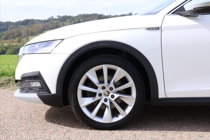 Škoda Octavia 2,0 TDI 147kW DSG CZ Scout DPH