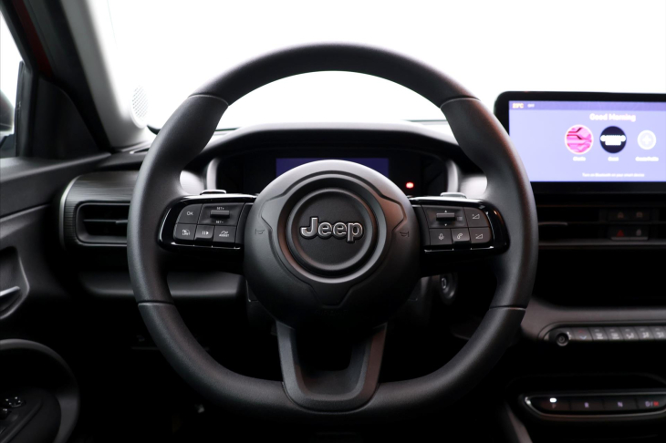 Jeep Avenger 1,2 74kW CZ e-Hybrid Longitude