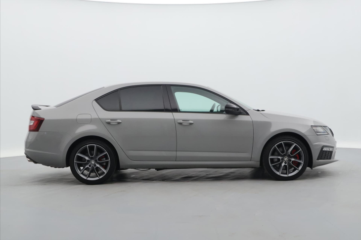 Škoda Octavia 2,0 TSi 180kW DSG RS CZ