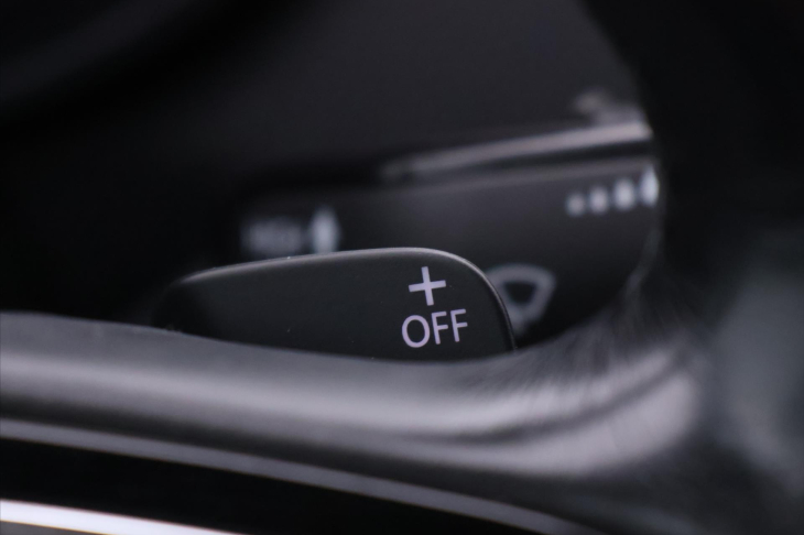 Škoda Octavia 2,0 TDI 110kW DSG CZ Style DPH