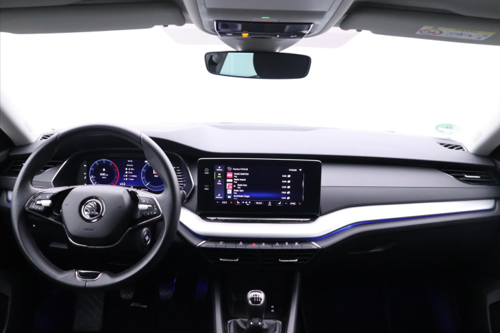 Škoda Octavia 2,0 TDI Clever Matrix 1.Maj DPH