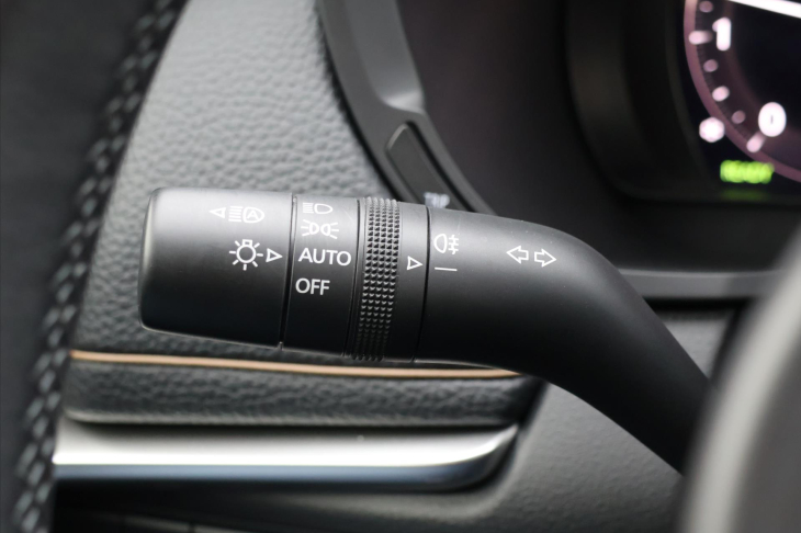 Mazda CX-60 3,3 D 187kW CZ Homura 1Maj DPH