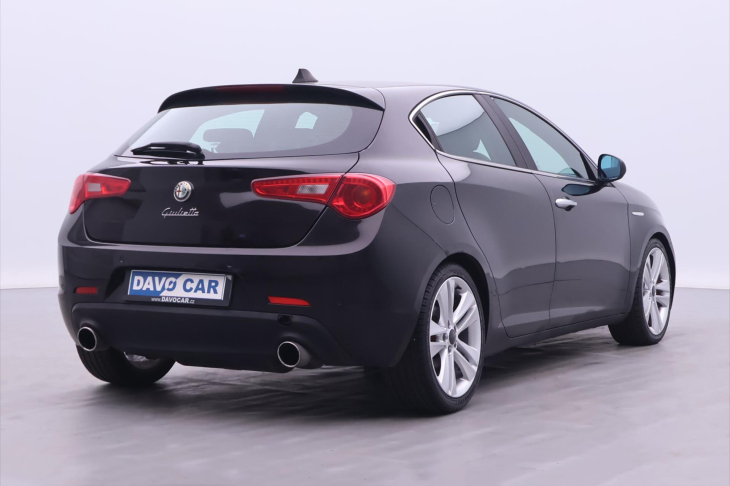 Alfa Romeo Giulietta 1,6 JTD 77kW Distinctive Kůže