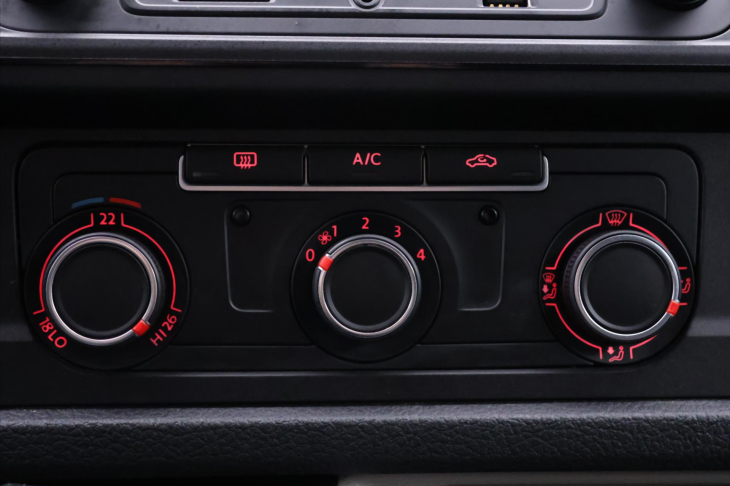 Volkswagen Transporter 2,0 TDI Klima Tažné 1.Maj DPH