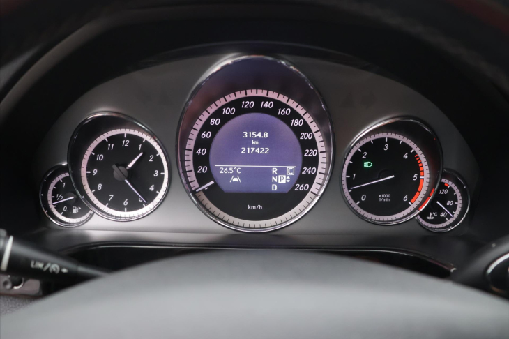 Mercedes-Benz Třídy E 3,0 350CDI 170kW CZ Avantgarde