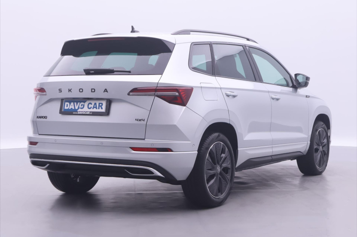 Škoda Karoq 2,0 TDI Sportline 4x4 DSG 1.maj.