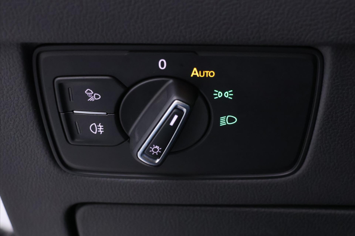 Volkswagen Arteon Shooting Brake 2,0 TSI 206 kW R-line DSG DPH CZ