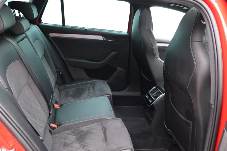 Škoda Superb 2,0 TDI 140kW DSG Sportline