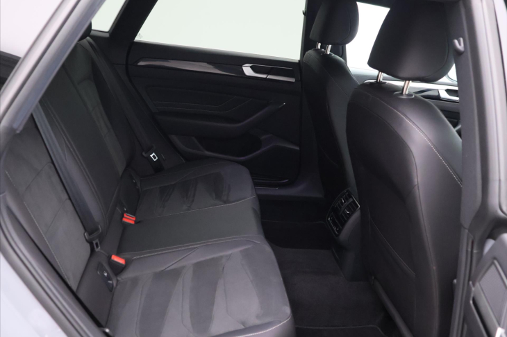 Volkswagen Arteon 2,0 TDI  DSG R-line SB CZ DPH