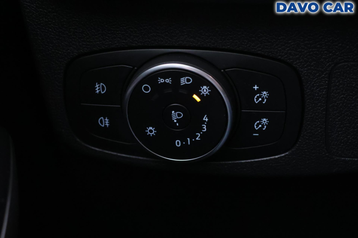 Ford Focus 1,0 EB 92kW CZ DPH 1.Maj.