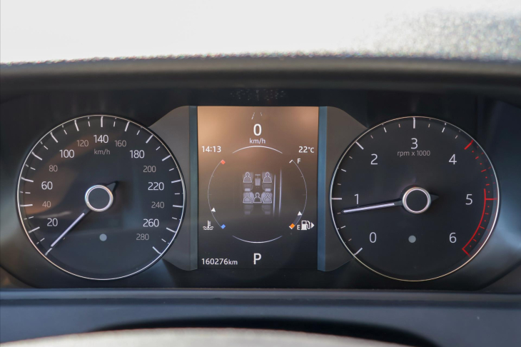 Land Rover Range Rover Velar 2,0 D180 AWD Aut. LED Kůže