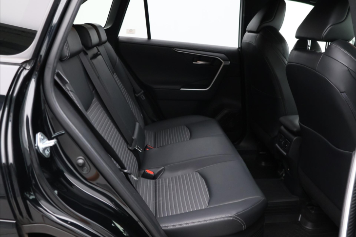 Toyota RAV4 2,5 Hybrid Black Edition 4WD e-CVT