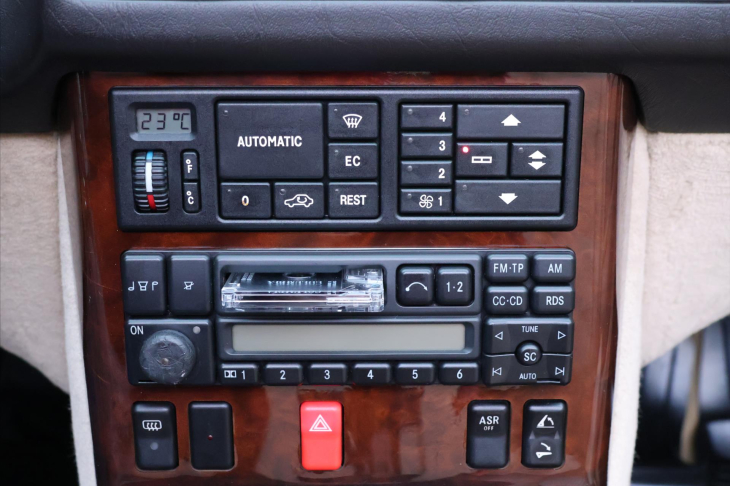 Mercedes-Benz SL 5,0 500 Roadster 235kW