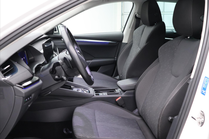 Škoda Octavia 2,0 TDI DSG 4x4 CZ Style DPH