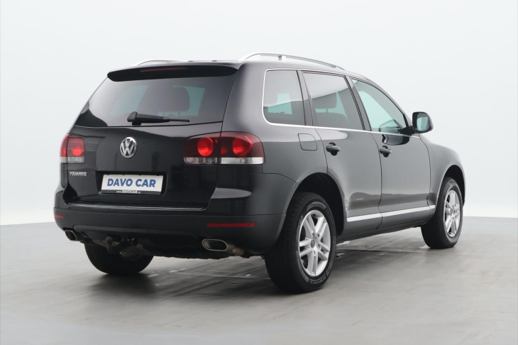 Volkswagen Touareg 3,0 TDI V6 176kW Tiptronic CZ