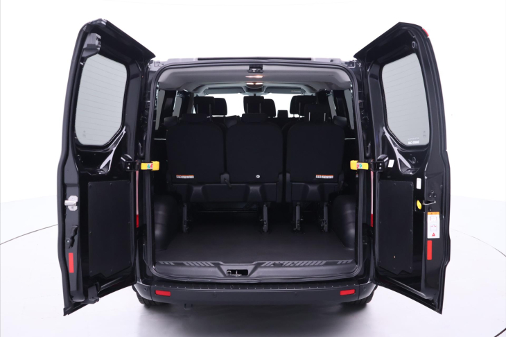 Ford Transit Custom 2,0 TDCi L2 Automat 9-Míst DPH